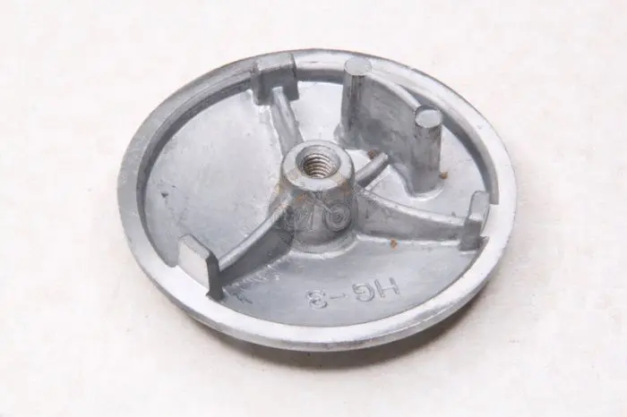 Крышка головки цилиндра левая 139FMB, 147FMH 50-70 см3 (круглая 71мм) 6434/14984